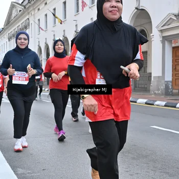 Runner Photo 8079768
