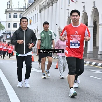 Runner Photo 8079800