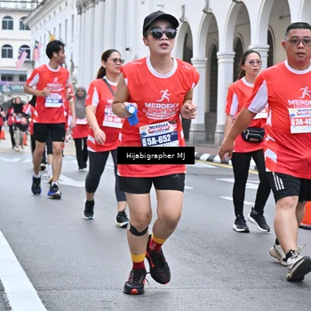 Runner Photo 8079803
