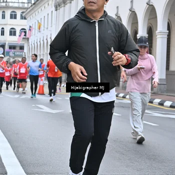 Runner Photo 8079811