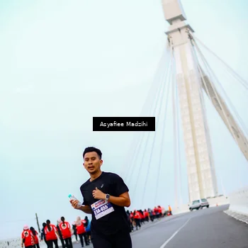 Runner Photo 8079848