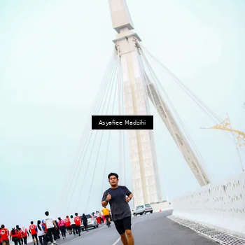 Runner Photo 8079854