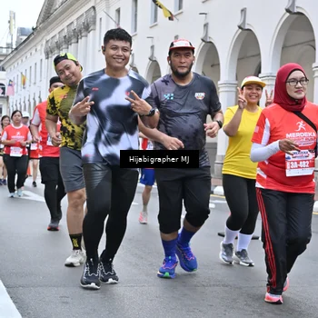 Runner Photo 8079858