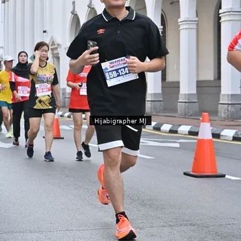 Runner Photo 8079863