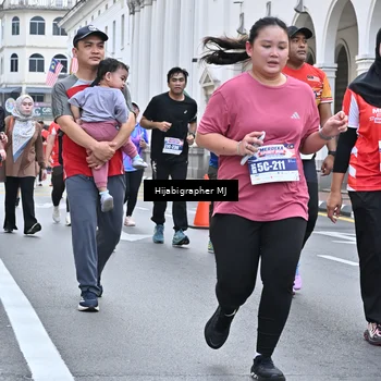 Runner Photo 8079894