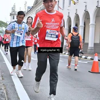 Runner Photo 8079895