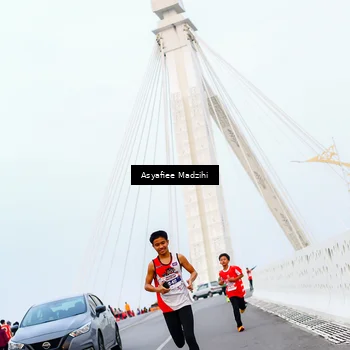 Runner Photo 8079898