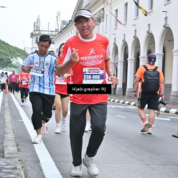 Runner Photo 8079917