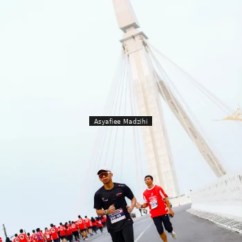 Runner Photo 8079918