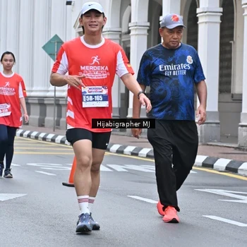 Runner Photo 8079974