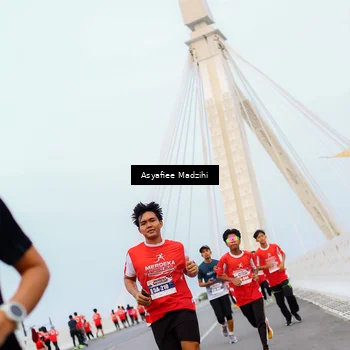 Runner Photo 8080018