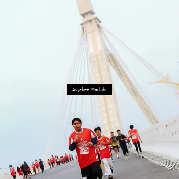 Runner Photo 8080030