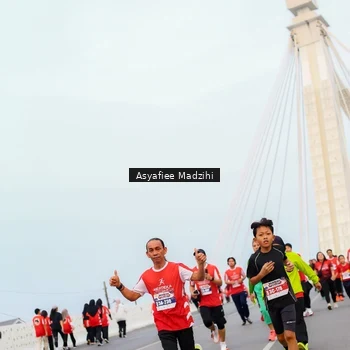 Runner Photo 8080097