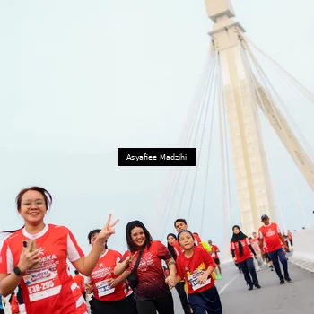 Runner Photo 8080101