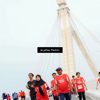 Runner Photo 8080109