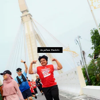 Runner Photo 8080118