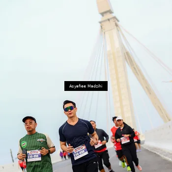 Runner Photo 8080119