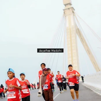 Runner Photo 8080130