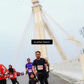 Runner Photo 8080137