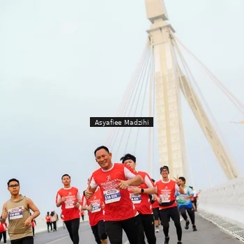 Runner Photo 8080224