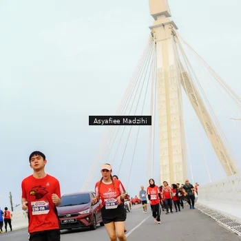 Runner Photo 8080288