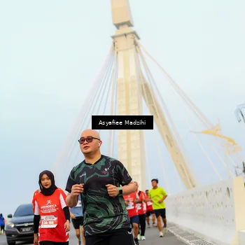 Runner Photo 8080296