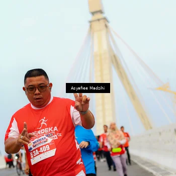 Runner Photo 8080304