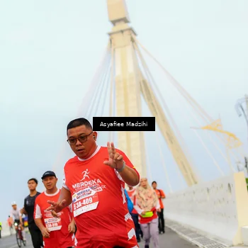 Runner Photo 8080310