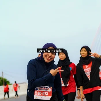Runner Photo 8080323