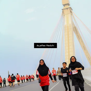 Runner Photo 8080338