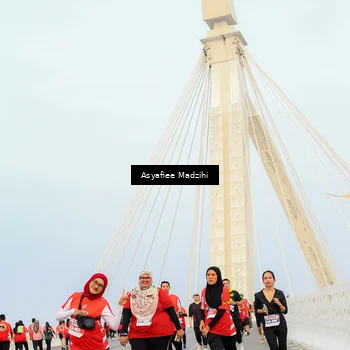 Runner Photo 8080347