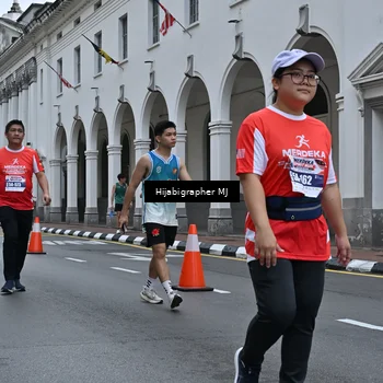 Runner Photo 8080763