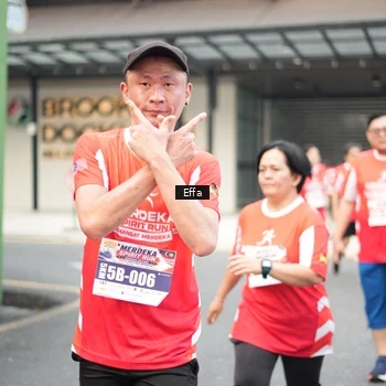 Runner Photo 8080797