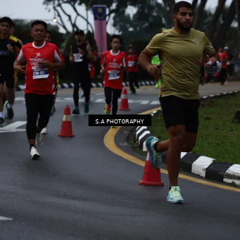 Runner Photo 8080869