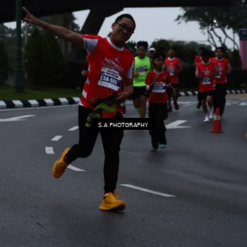 Runner Photo 8080889