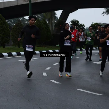 Runner Photo 8080935