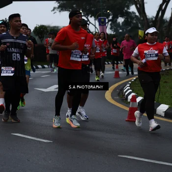 Runner Photo 8080948