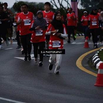 Runner Photo 8080979