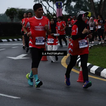Runner Photo 8080984