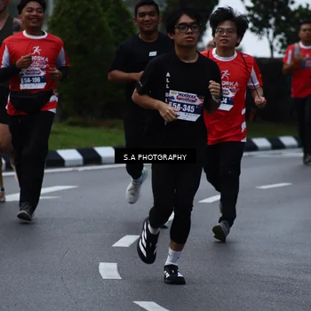Runner Photo 8080989