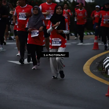 Runner Photo 8080990