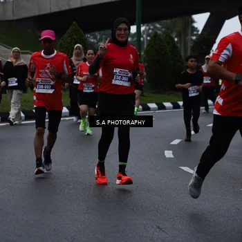 Runner Photo 8081010
