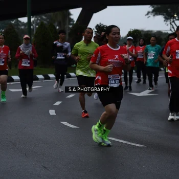 Runner Photo 8081023