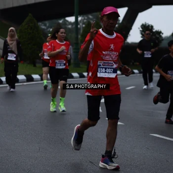 Runner Photo 8081026