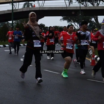 Runner Photo 8081052