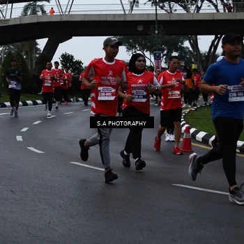 Runner Photo 8081057