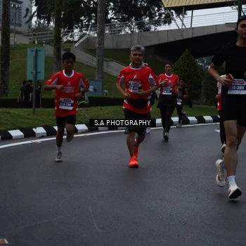 Runner Photo 8081094