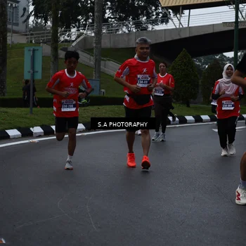 Runner Photo 8081098