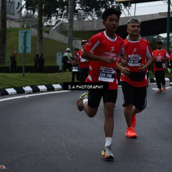 Runner Photo 8081101