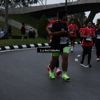 Runner Photo 8081119